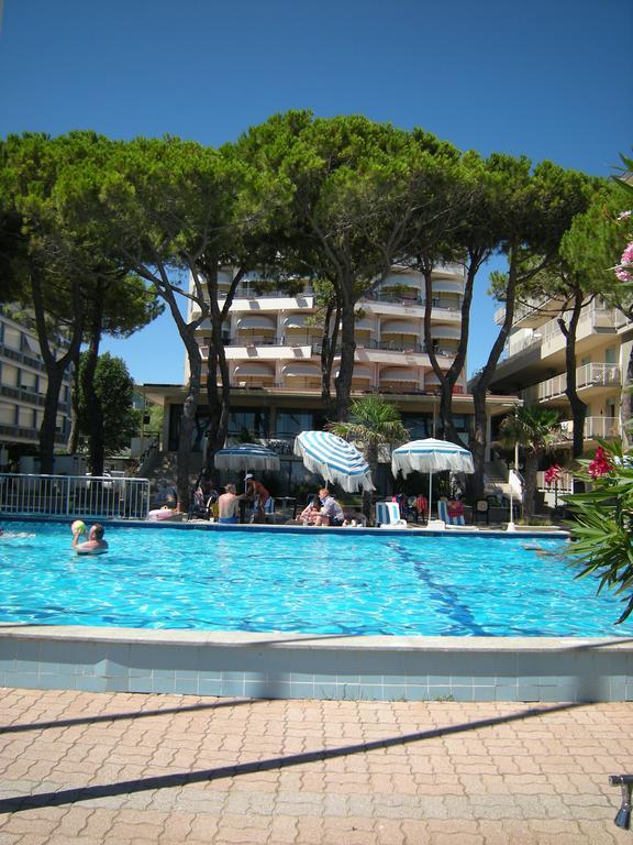 Hotel Ambasciatori Palace Lido di Jesolo Exteriér fotografie