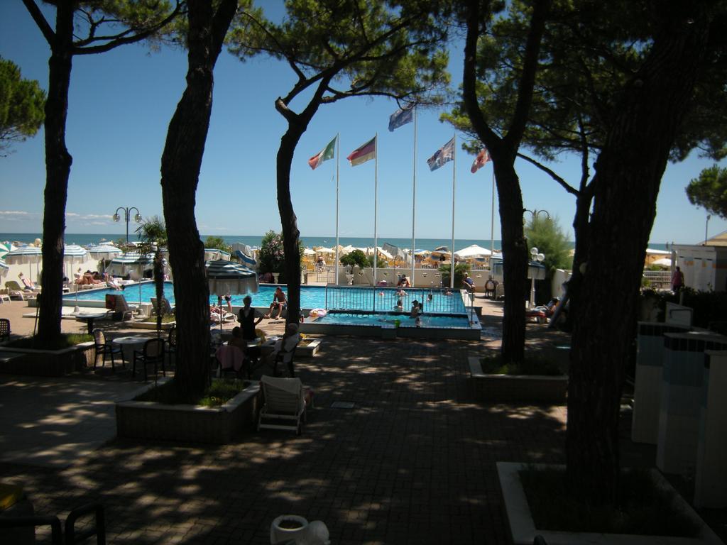 Hotel Ambasciatori Palace Lido di Jesolo Exteriér fotografie
