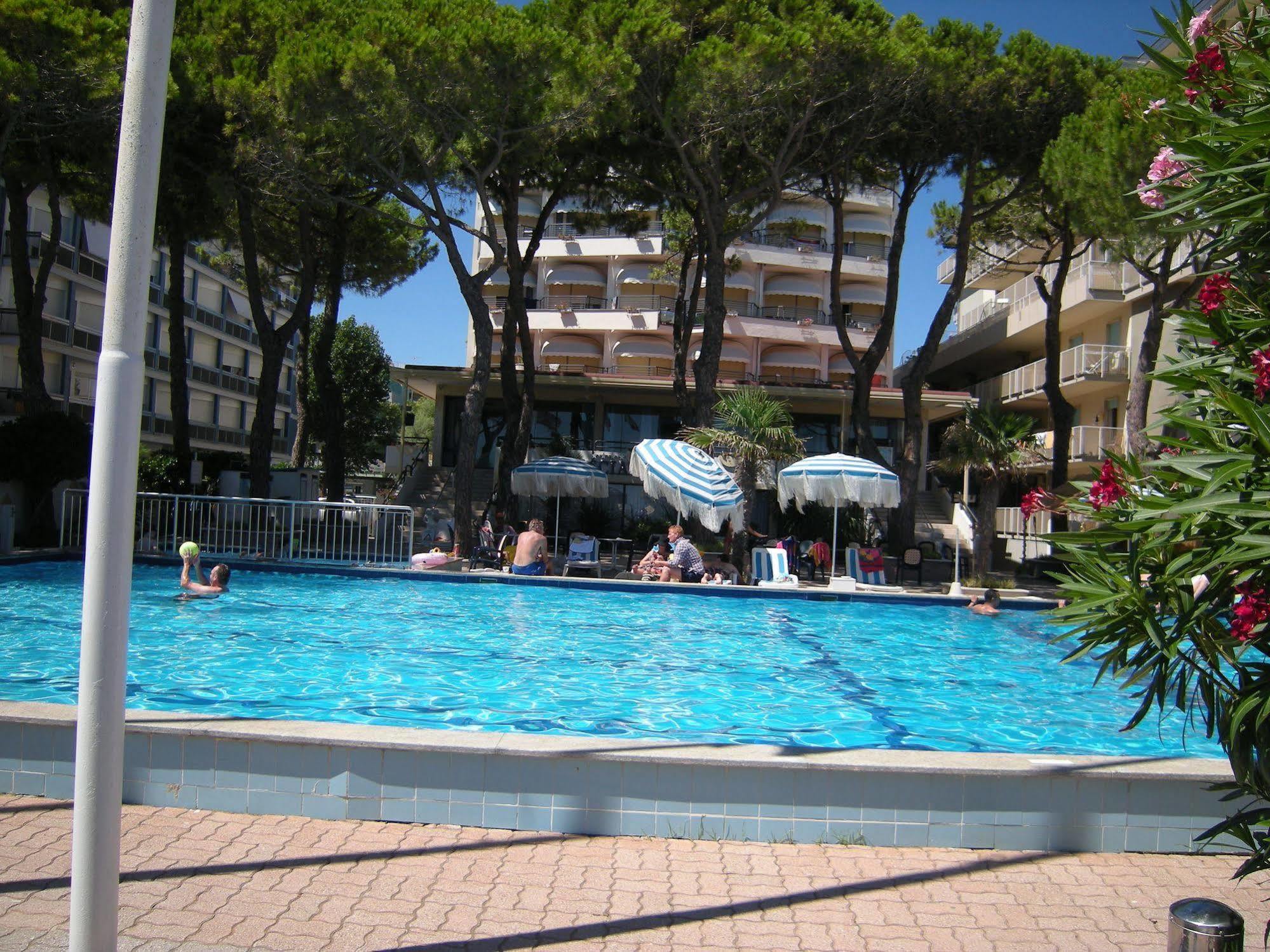 Hotel Ambasciatori Palace Lido di Jesolo Exteriér fotografie